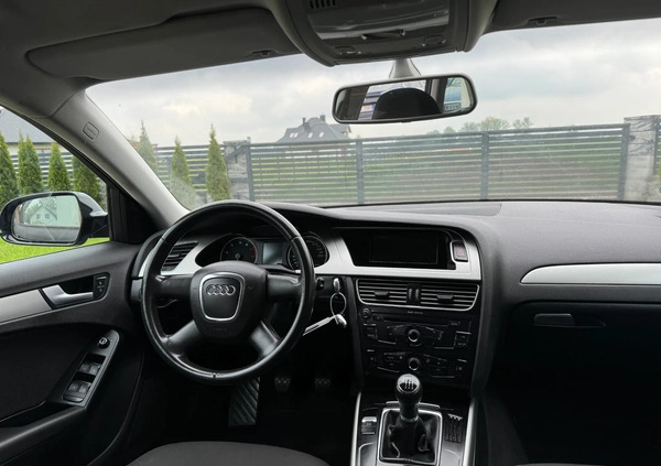 Audi A4 cena 24900 przebieg: 220158, rok produkcji 2009 z Police małe 704